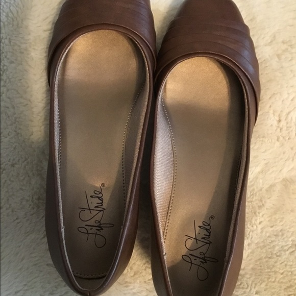 Life Stride Shoes - Lifestride Wedges, dark tan, NIB